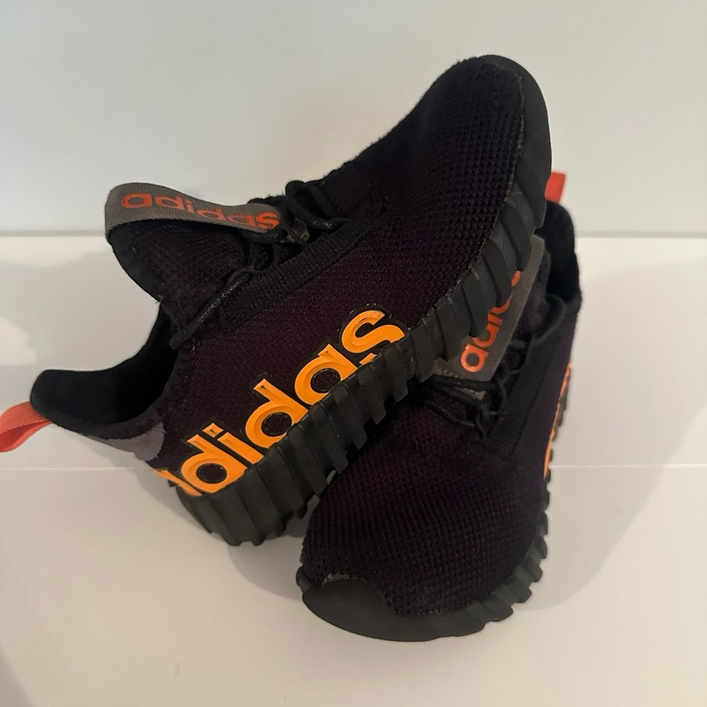 Adidas Boy’s Kaptir Black & Orange Shoes Toddler Size 13